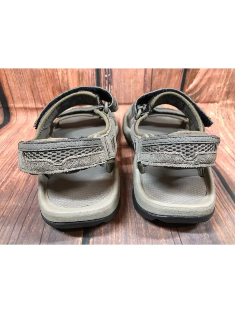 Teva Mens 10 / 43 Hudson Taupe Suede Sport Outdoor Hiking Sandals